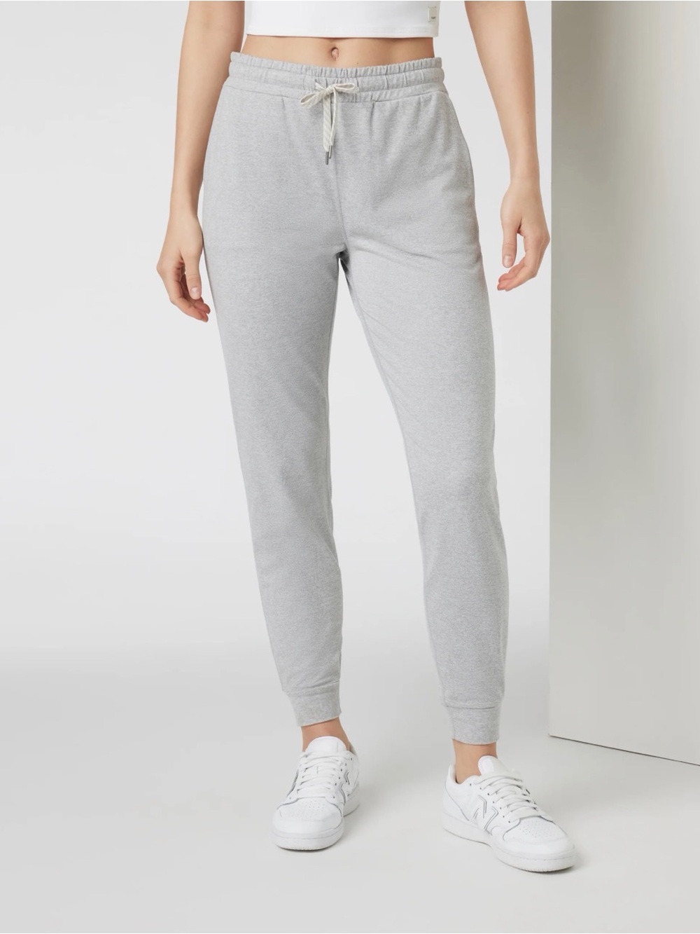 Vuori Light Grey Performance Jogger - Size Small